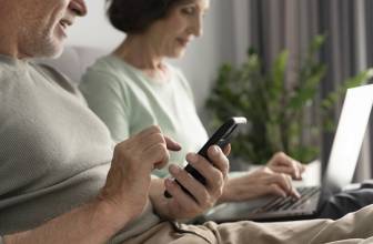 Puhelinliittymä vanhukselle – Mikä on paras liittymä seniorille